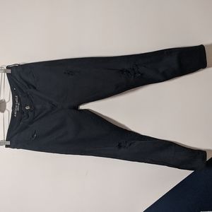 American Eagle Black Distressed Jeans